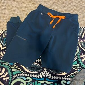 Figs Deep Reef Zamora size small